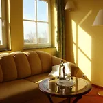 Strandhotel Deichgraf Otel