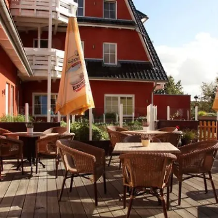 Strandhotel Deichgraf Szálloda Graal-Müritz
