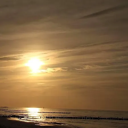 Strandhotel Deichgraf 4*