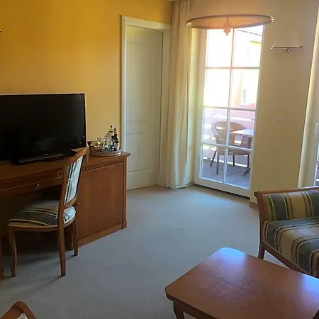 Strandhotel Deichgraf 4*