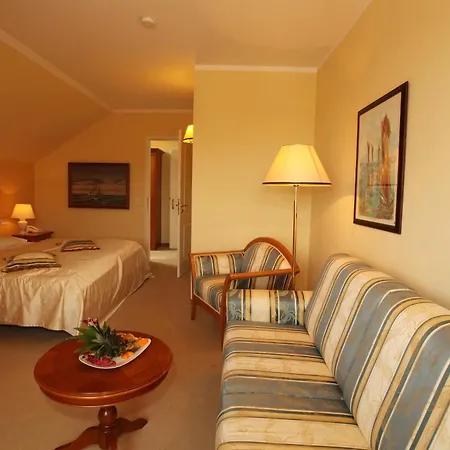ホテル Strandhotel Deichgraf
